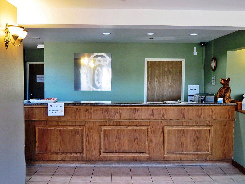 Rice Hill Inn Oakland Room photo